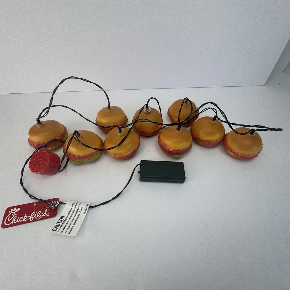 Chicken Original Chick-fil-A® Christmas Sandwich String Lights‎
